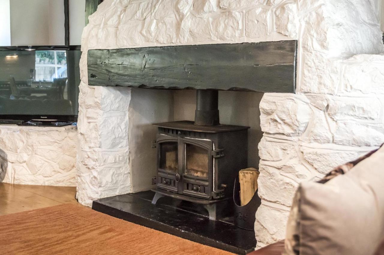 Barn Conversion - Hot Tub - Penally - Tenby Экстерьер фото