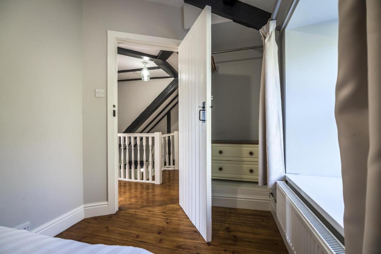 Barn Conversion - Hot Tub - Penally - Tenby Экстерьер фото