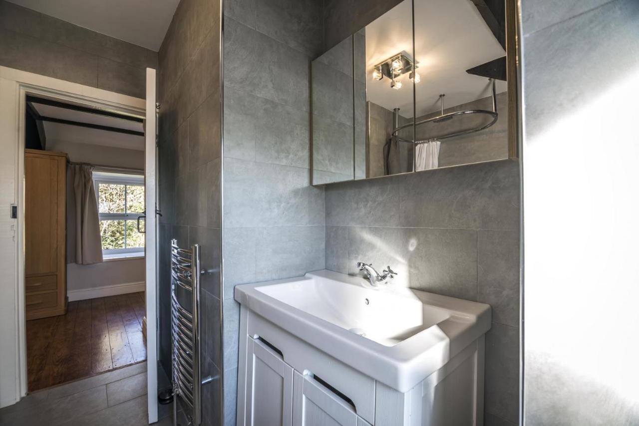 Barn Conversion - Hot Tub - Penally - Tenby Экстерьер фото