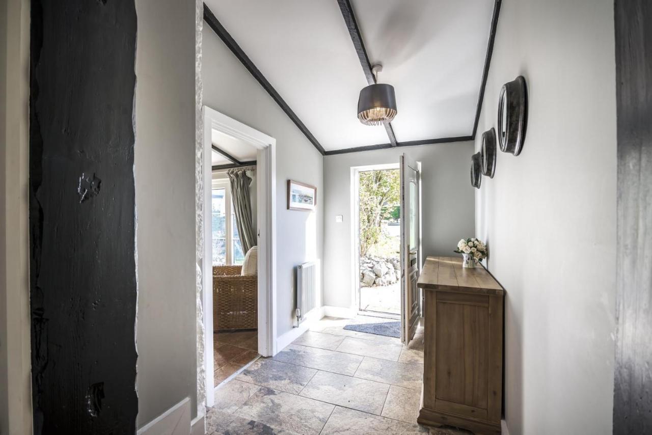 Barn Conversion - Hot Tub - Penally - Tenby Экстерьер фото